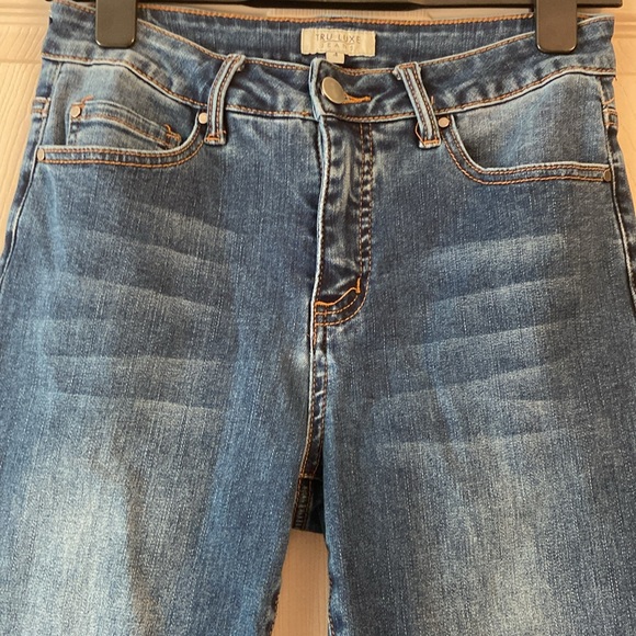 TRU LUXE JEANS - Picture 2 of 9
